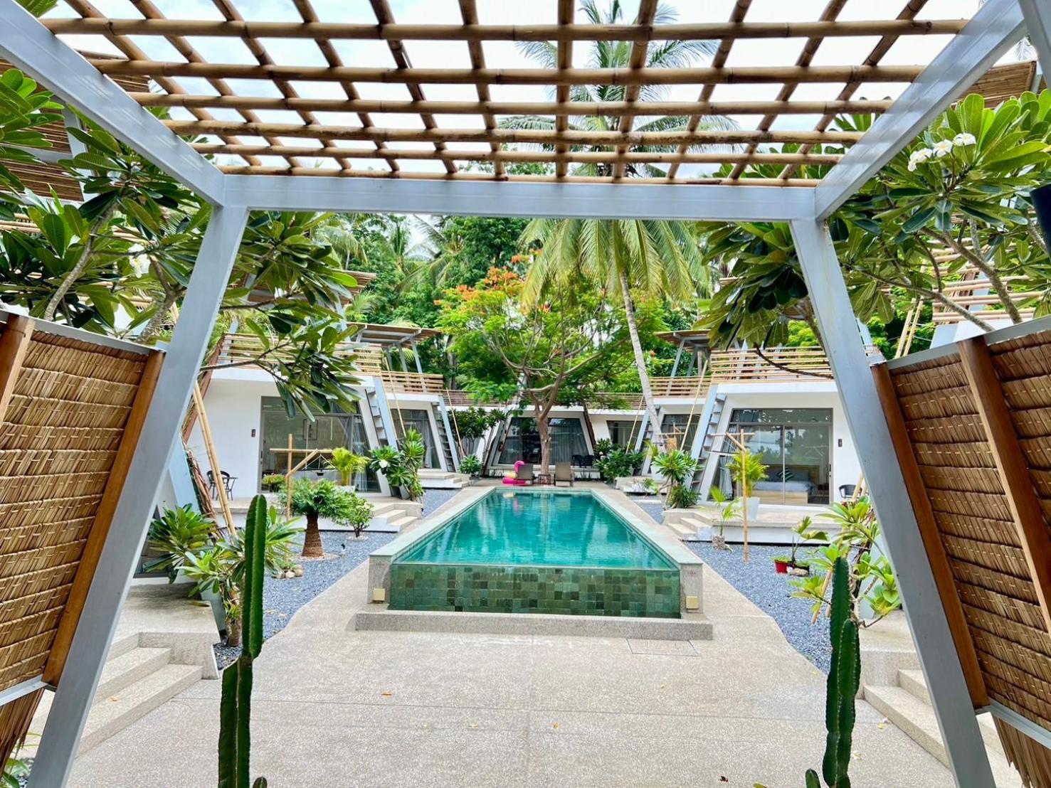 Chill Lay Resort Donsak Don Sak Exterior photo